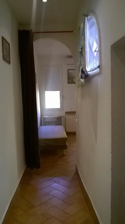 Colonna Home Florenz Zimmer foto